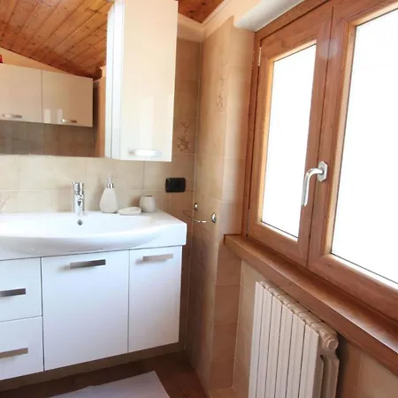 Lake View Attic *